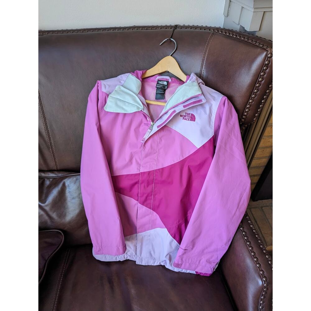 The North Face Girls' Pink ski snowboard Jacket